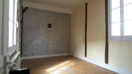 appartement à louer - 2 pièces - 48 m2 - AUXERRE - 89 - BOURGOGNE