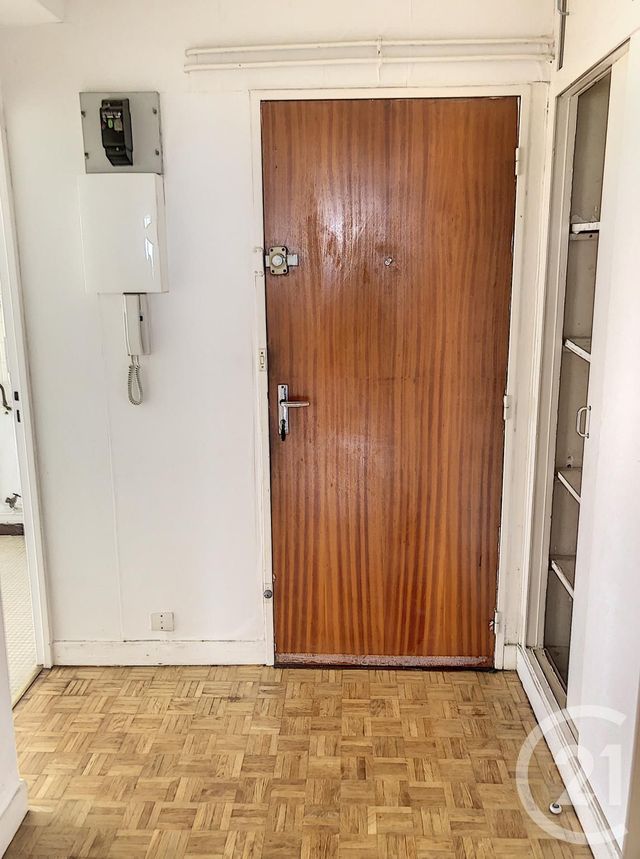 Afficher la photo en grand Appartement F3 à vendre - 3 pièces - 72.12 m2 - AUXERRE - 89 - BOURGOGNE - Century 21 Martinot Immobilier