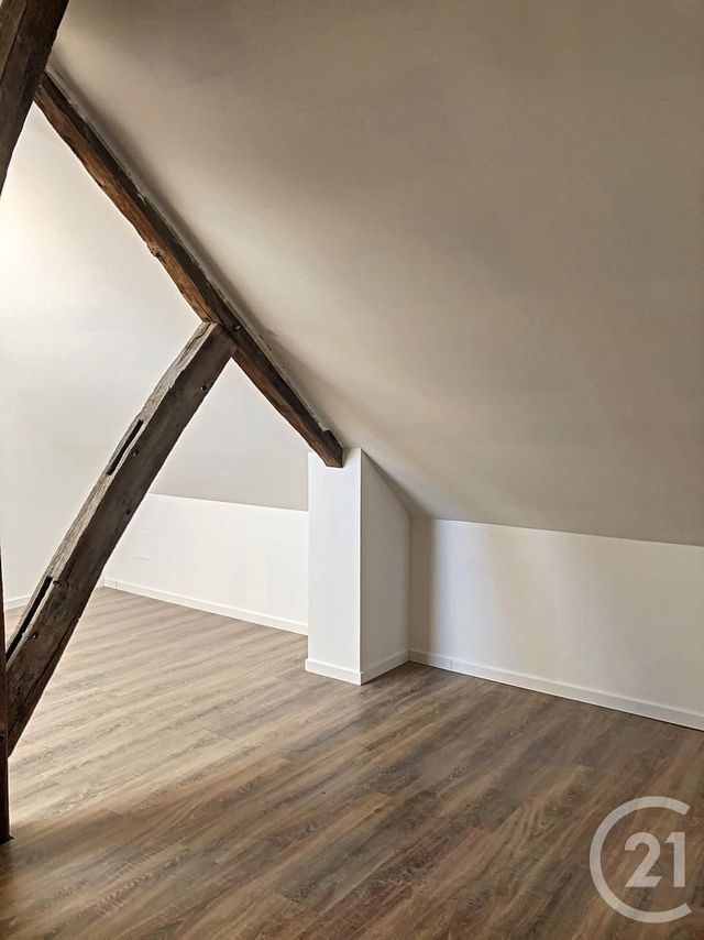 maison à vendre - 6 pièces - 120.78 m2 - AUXERRE - 89 - BOURGOGNE - Century 21 Martinot Immobilier maison à vendre - 6 pièces - 120.78 m2 - AUXERRE - 89 - BOURGOGNE - Century 21 Martinot Immobilier