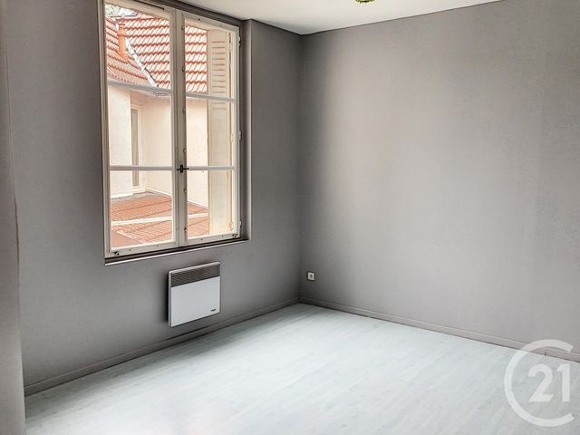 Appartement F5 à vendre - 5 pièces - 105.41 m2 - ANCY LE FRANC - 89 - BOURGOGNE - Century 21 Martinot Immobilier Appartement F5 à vendre - 5 pièces - 105.41 m2 - ANCY LE FRANC - 89 - BOURGOGNE - Century 21 Martinot Immobilier