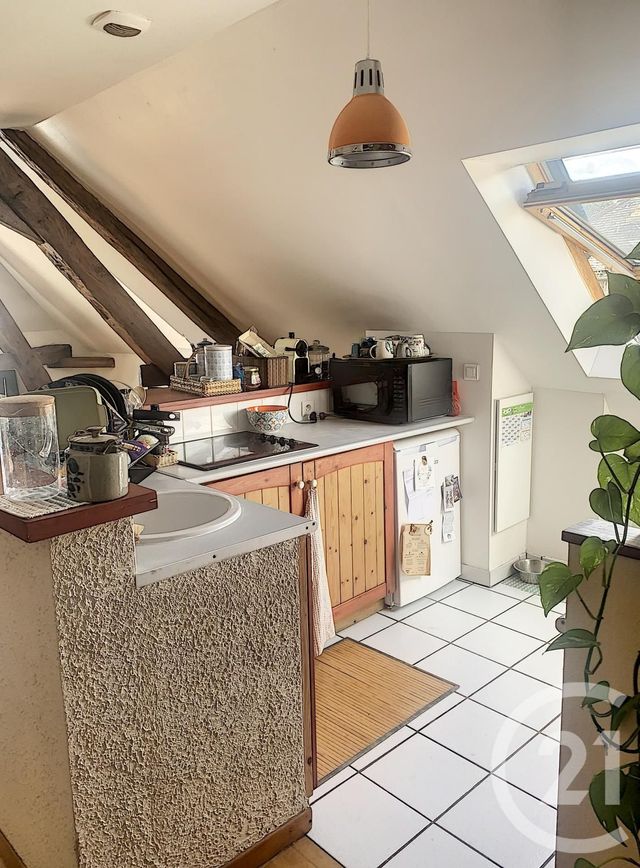 Appartement F2 à louer - 2 pièces - 48.0 m2 - TOUCY - 89 - BOURGOGNE - Century 21 Martinot Immobilier Appartement F2 à louer - 2 pièces - 48.0 m2 - TOUCY - 89 - BOURGOGNE - Century 21 Martinot Immobilier