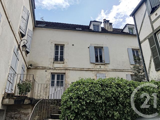 Appartement F2 à vendre - 2 pièces - 38.4 m2 - AUXERRE - 89 - BOURGOGNE - Century 21 Martinot Immobilier Appartement F2 à vendre - 2 pièces - 38.4 m2 - AUXERRE - 89 - BOURGOGNE - Century 21 Martinot Immobilier