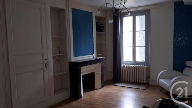 Appartement F2 à vendre - 2 pièces - 38.4 m2 - AUXERRE - 89 - BOURGOGNE - Century 21 Martinot Immobilier Appartement F2 à vendre - 2 pièces - 38.4 m2 - AUXERRE - 89 - BOURGOGNE - Century 21 Martinot Immobilier
