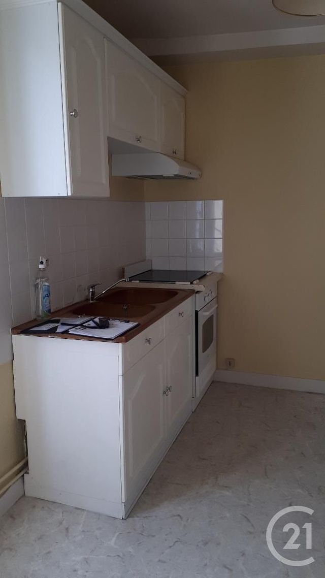 Appartement F2 à vendre - 2 pièces - 38.4 m2 - AUXERRE - 89 - BOURGOGNE - Century 21 Martinot Immobilier Appartement F2 à vendre - 2 pièces - 38.4 m2 - AUXERRE - 89 - BOURGOGNE - Century 21 Martinot Immobilier