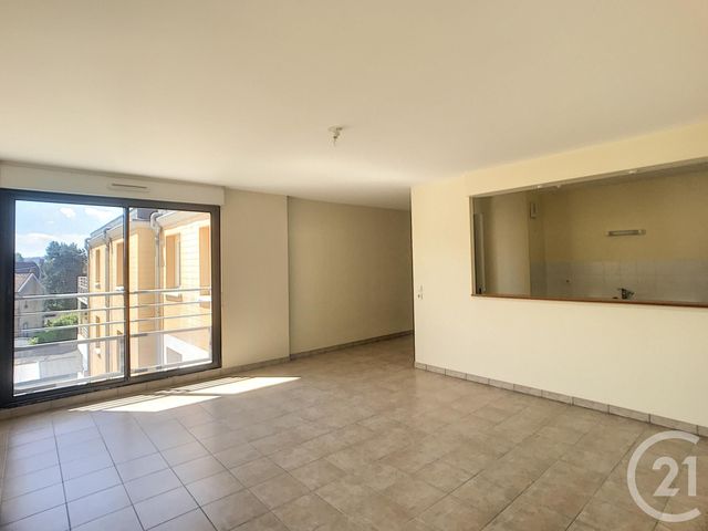 Appartement F3 à louer - 3 pièces - 76.0 m2 - AUXERRE - 89 - BOURGOGNE - Century 21 Martinot Immobilier Appartement F3 à louer - 3 pièces - 76.0 m2 - AUXERRE - 89 - BOURGOGNE - Century 21 Martinot Immobilier