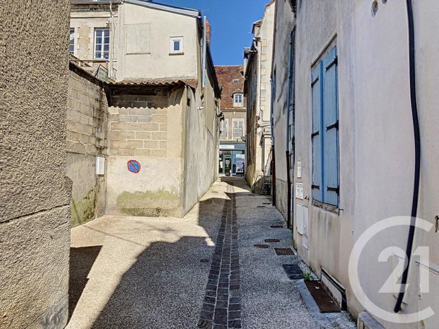 Appartement F2 à vendre - 2 pièces - 36.5 m2 - AUXERRE - 89 - BOURGOGNE - Century 21 Martinot Immobilier Appartement F2 à vendre - 2 pièces - 36.5 m2 - AUXERRE - 89 - BOURGOGNE - Century 21 Martinot Immobilier
