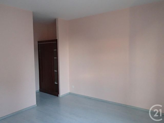 Appartement F3 à vendre - 3 pièces - 74.78 m2 - ANCY LE FRANC - 89 - BOURGOGNE - Century 21 Martinot Immobilier Appartement F3 à vendre - 3 pièces - 74.78 m2 - ANCY LE FRANC - 89 - BOURGOGNE - Century 21 Martinot Immobilier