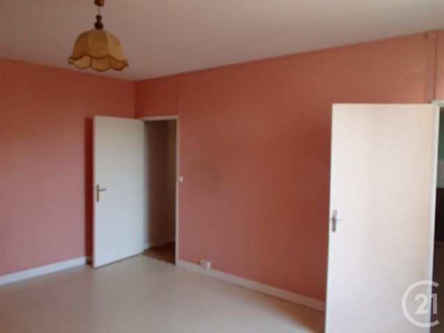 Appartement F3 à vendre - 3 pièces - 74.78 m2 - ANCY LE FRANC - 89 - BOURGOGNE - Century 21 Martinot Immobilier Appartement F3 à vendre - 3 pièces - 74.78 m2 - ANCY LE FRANC - 89 - BOURGOGNE - Century 21 Martinot Immobilier