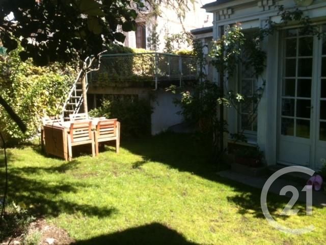 Appartement F4 à louer - 4 pièces - 134.9 m2 - AUXERRE - 89 - BOURGOGNE - Century 21 Martinot Immobilier Appartement F4 à louer - 4 pièces - 134.9 m2 - AUXERRE - 89 - BOURGOGNE - Century 21 Martinot Immobilier