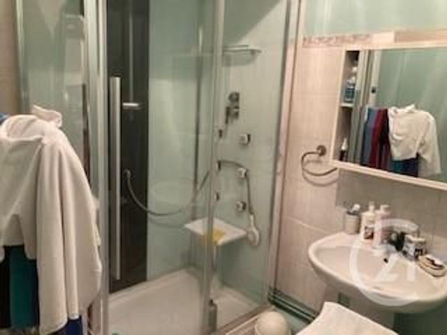 Afficher la photo en grand Appartement F2 à vendre - 2 pièces - 53.24 m2 - ANCY LE FRANC - 89 - BOURGOGNE - Century 21 Martinot Immobilier