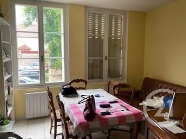 Afficher la photo en grand Appartement F2 à vendre - 2 pièces - 53.24 m2 - ANCY LE FRANC - 89 - BOURGOGNE - Century 21 Martinot Immobilier