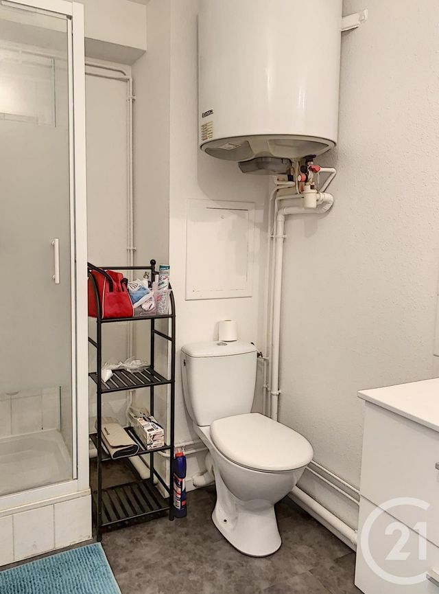 Afficher la photo en grand Appartement F1 à louer - 1 pièce - 20.6 m2 - AUXERRE - 89 - BOURGOGNE - Century 21 Martinot Immobilier