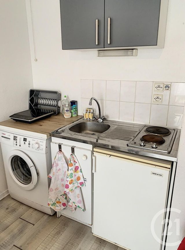 Afficher la photo en grand Appartement F1 à louer - 1 pièce - 20.6 m2 - AUXERRE - 89 - BOURGOGNE - Century 21 Martinot Immobilier