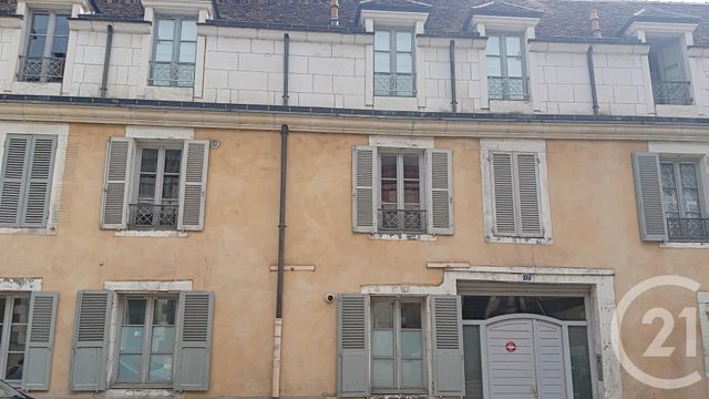 Afficher la photo en grand Appartement F3 à vendre - 3 pièces - 82.2 m2 - AUXERRE - 89 - BOURGOGNE - Century 21 Martinot Immobilier