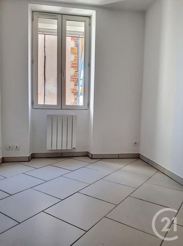 Afficher la photo en grand Appartement F2 à louer - 2 pièces - 41.0 m2 - AUXERRE - 89 - BOURGOGNE - Century 21 Martinot Immobilier