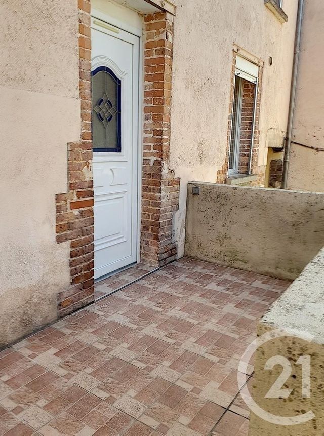 Afficher la photo en grand Appartement F2 à louer - 2 pièces - 41.0 m2 - AUXERRE - 89 - BOURGOGNE - Century 21 Martinot Immobilier