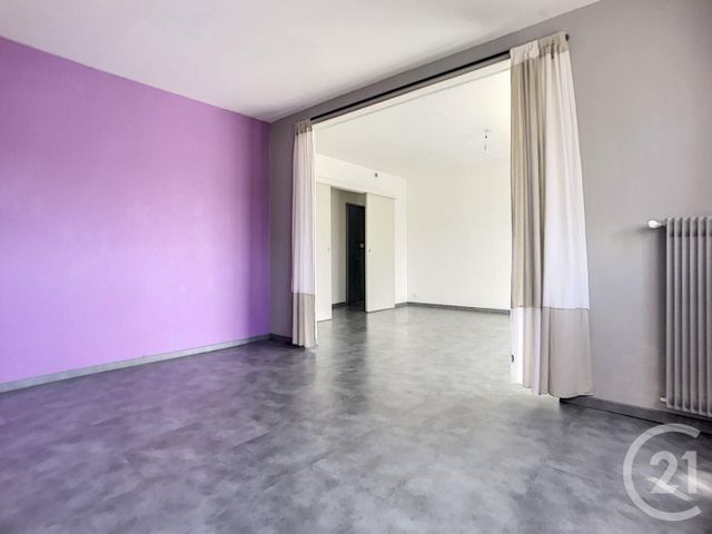 Afficher la photo en grand Appartement F3 à vendre - 4 pièces - 77.74 m2 - AUXERRE - 89 - BOURGOGNE - Century 21 Martinot Immobilier