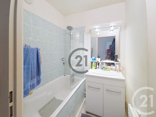 Appartement F3 à vendre - 3 pièces - 66.73 m2 - ST GEORGES SUR BAULCHE - 89 - BOURGOGNE - Century 21 Martinot Immobilier