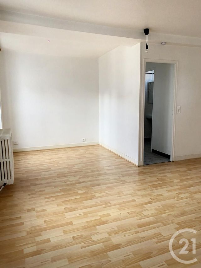Appartement F2 à vendre - 2 pièces - 46.5 m2 - AUXERRE - 89 - BOURGOGNE - Century 21 Martinot Immobilier