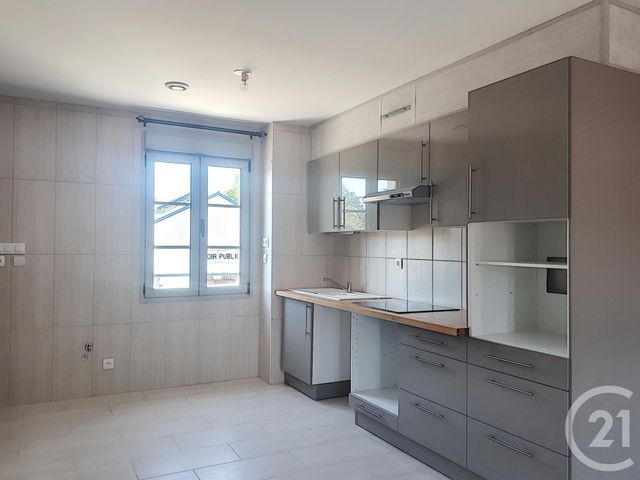 Appartement T4 à louer - 4 pièces - 78.0 m2 - ESCAMPS - 89 - BOURGOGNE - Century 21 Martinot Immobilier