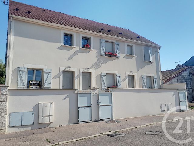 Appartement F4 à louer - 4 pièces - 81.0 m2 - ESCAMPS - 89 - BOURGOGNE - Century 21 Martinot Immobilier