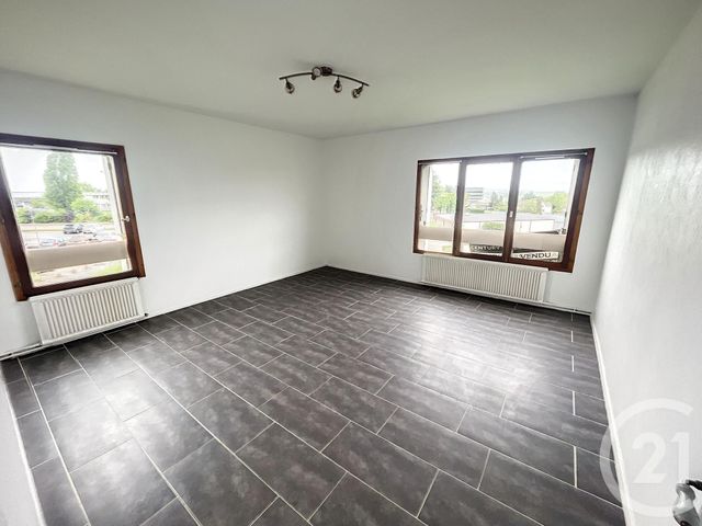 Appartement F3 à vendre - 3 pièces - 53.03 m2 - AUXERRE - 89 - BOURGOGNE - Century 21 Martinot Immobilier