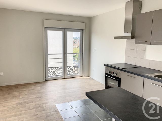 Appartement F4 à vendre - 4 pièces - 87.74 m2 - AUXERRE - 89 - BOURGOGNE - Century 21 Martinot Immobilier