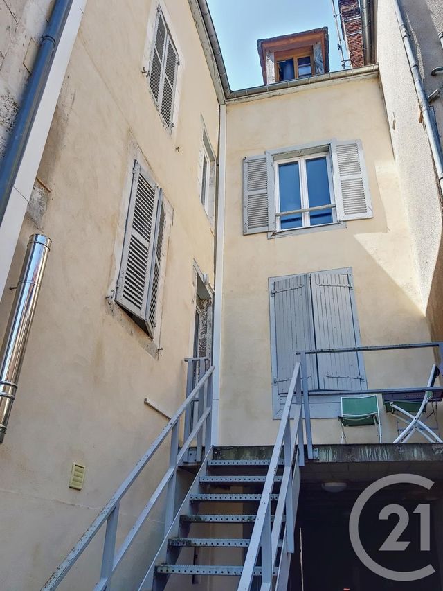Appartement F2 à vendre - 2 pièces - 46.19 m2 - AUXERRE - 89 - BOURGOGNE - Century 21 Martinot Immobilier