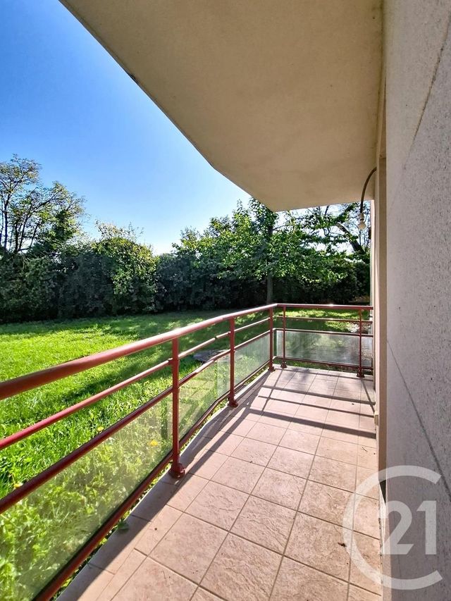 Appartement T3 à vendre - 3 pièces - 55.71 m2 - AUXERRE - 89 - BOURGOGNE - Century 21 Martinot Immobilier