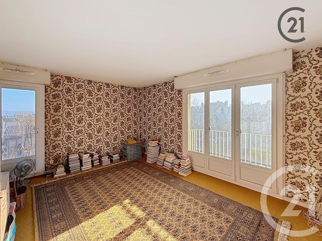 Appartement F3 à vendre - 3 pièces - 66.71 m2 - AUXERRE - 89 - BOURGOGNE - Century 21 Martinot Immobilier