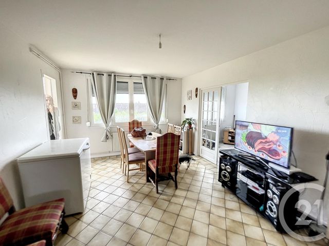 Appartement F4 à vendre - 4 pièces - 71.0 m2 - MIGENNES - 89 - BOURGOGNE - Century 21 Martinot Immobilier