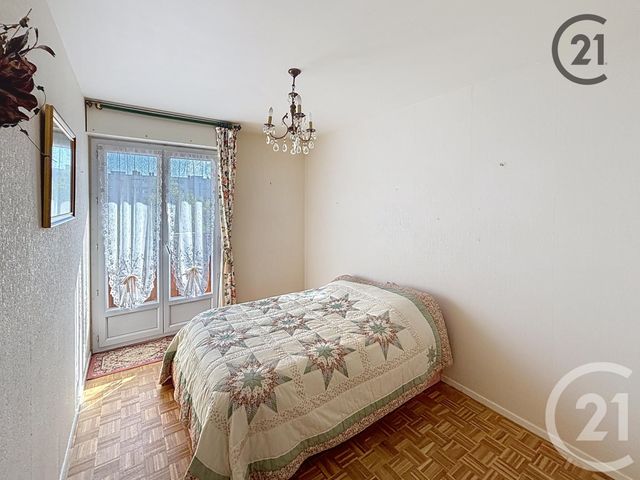 Appartement F3 à vendre - 3 pièces - 72.0 m2 - AUXERRE - 89 - BOURGOGNE - Century 21 Martinot Immobilier