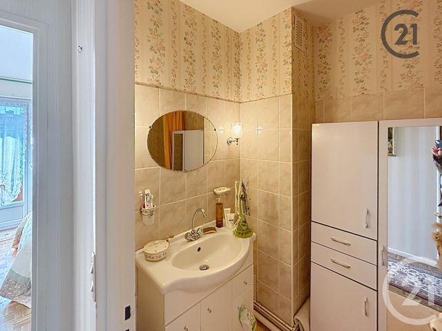 Appartement F3 à vendre - 3 pièces - 72.0 m2 - AUXERRE - 89 - BOURGOGNE - Century 21 Martinot Immobilier