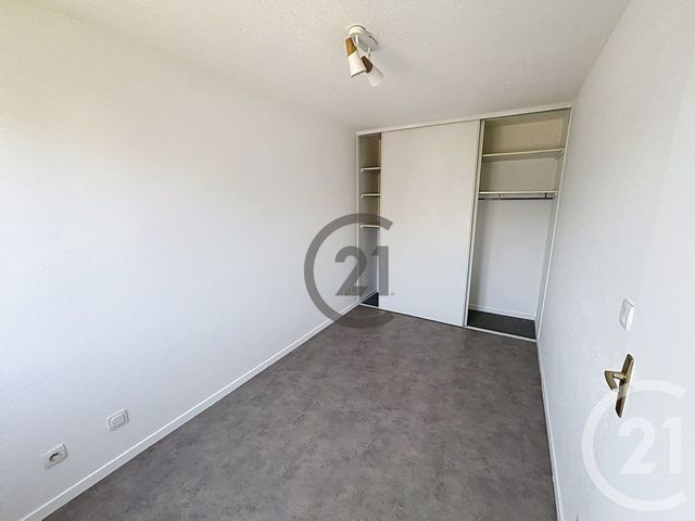 Appartement F2 à vendre - 2 pièces - 32.6 m2 - AUXERRE - 89 - BOURGOGNE - Century 21 Martinot Immobilier