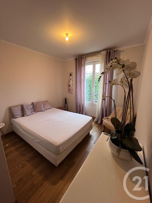 Appartement F2 à vendre - 2 pièces - 46.65 m2 - AUXERRE - 89 - BOURGOGNE - Century 21 Martinot Immobilier