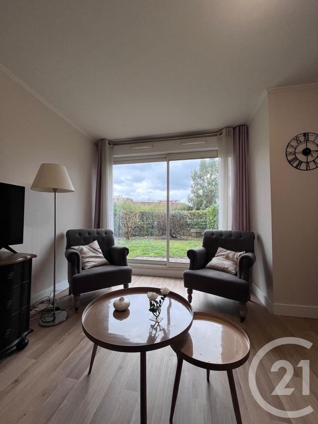 Appartement F2 à vendre - 2 pièces - 46.65 m2 - AUXERRE - 89 - BOURGOGNE - Century 21 Martinot Immobilier