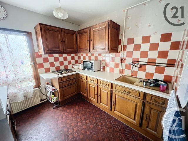 Appartement F4 à vendre - 4 pièces - 86.45 m2 - AUXERRE - 89 - BOURGOGNE - Century 21 Martinot Immobilier