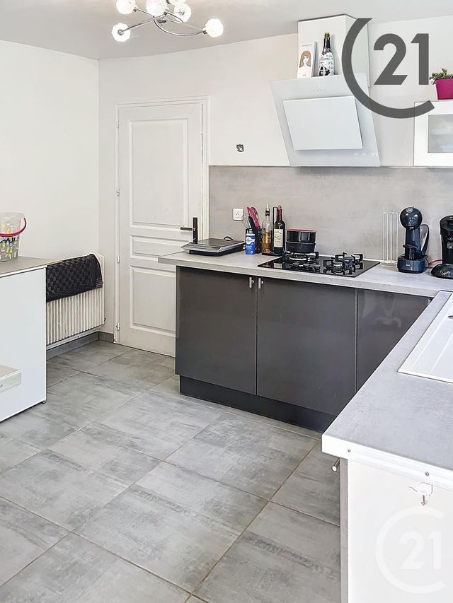 Afficher la photo en grand maison à vendre - 5 pièces - 93.19 m2 - ESCOLIVES STE CAMILLE - 89 - BOURGOGNE - Century 21 Martinot Immobilier