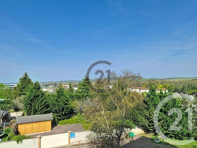 Appartement F4 à vendre - 4 pièces - 72.54 m2 - AUXERRE - 89 - BOURGOGNE - Century 21 Martinot Immobilier