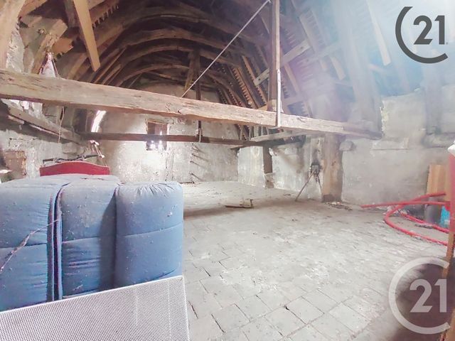 Appartement F3 à vendre - 4 pièces - 85.2 m2 - AUXERRE - 89 - BOURGOGNE - Century 21 Martinot Immobilier