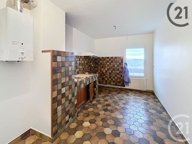 Appartement F3 à vendre - 3 pièces - 63.4 m2 - AUXERRE - 89 - BOURGOGNE - Century 21 Martinot Immobilier