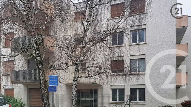 Appartement F2 à vendre - 2 pièces - 48.0 m2 - AUXERRE - 89 - BOURGOGNE - Century 21 Martinot Immobilier