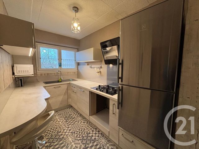 Appartement F2 à vendre - 2 pièces - 48.0 m2 - AUXERRE - 89 - BOURGOGNE - Century 21 Martinot Immobilier