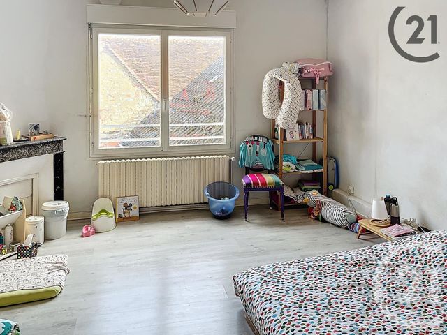 Afficher la photo en grand maison à vendre - 7 pièces - 138.45 m2 - SEIGNELAY - 89 - BOURGOGNE - Century 21 Martinot Immobilier