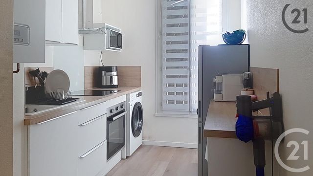 Appartement F2 à vendre - 2 pièces - 50.11 m2 - AUXERRE - 89 - BOURGOGNE - Century 21 Martinot Immobilier