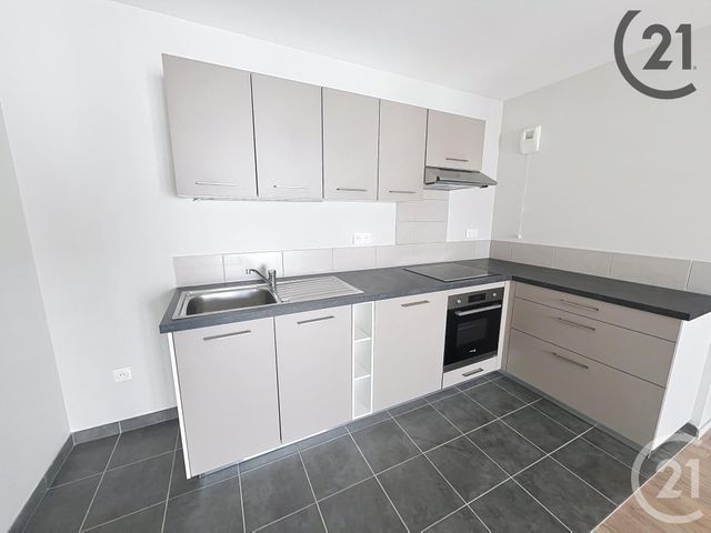 Appartement à vendre - 3 pièces - 67.0 m2 - AUXERRE - 89 - BOURGOGNE - Century 21 Martinot Immobilier