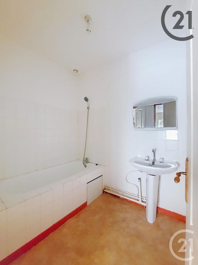 immeuble à vendre - 367.72 m2 - BRIENON SUR ARMANCON - 89 - BOURGOGNE - Century 21 Martinot Immobilier