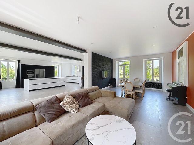 maison à vendre - 7 pièces - 230.37 m2 - CHAMPS SUR YONNE - 89 - BOURGOGNE - Century 21 Martinot Immobilier