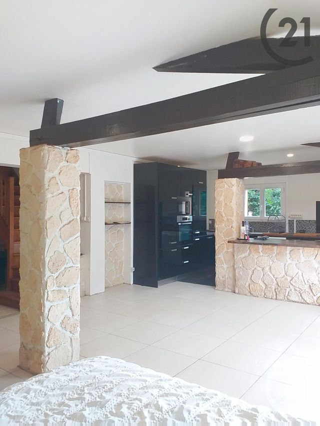 maison à vendre - 4 pièces - 154.4 m2 - CHARNY OREE DE PUISAYE - 89 - BOURGOGNE - Century 21 Martinot Immobilier