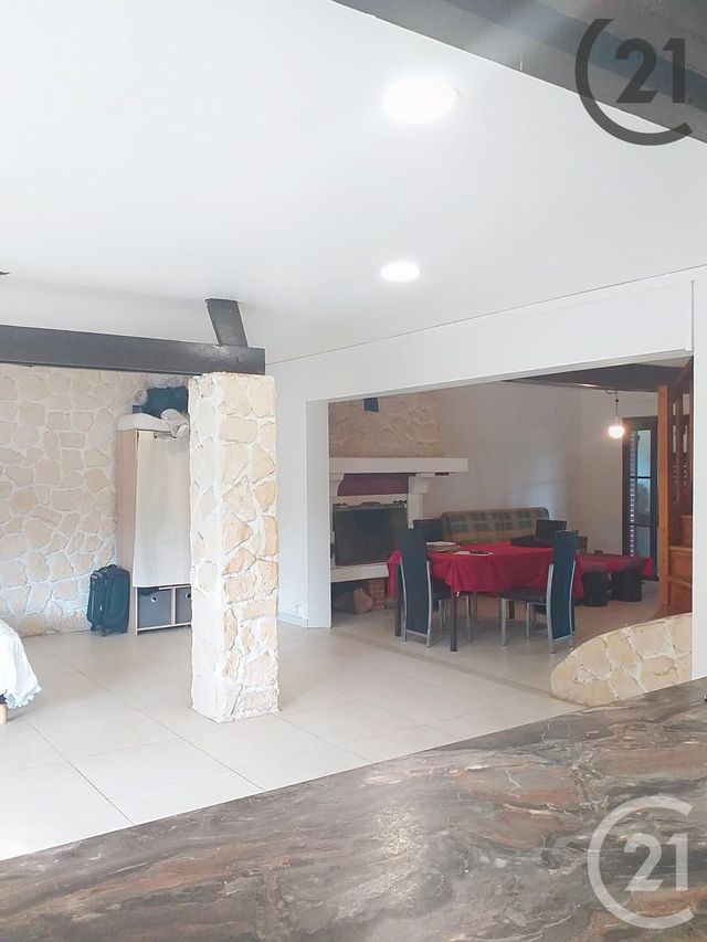 maison à vendre - 4 pièces - 154.4 m2 - CHARNY OREE DE PUISAYE - 89 - BOURGOGNE - Century 21 Martinot Immobilier